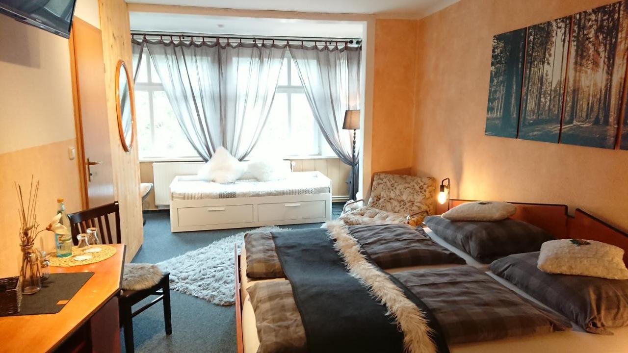 Pension Waldschloesschen Friedrichroda Exterior foto